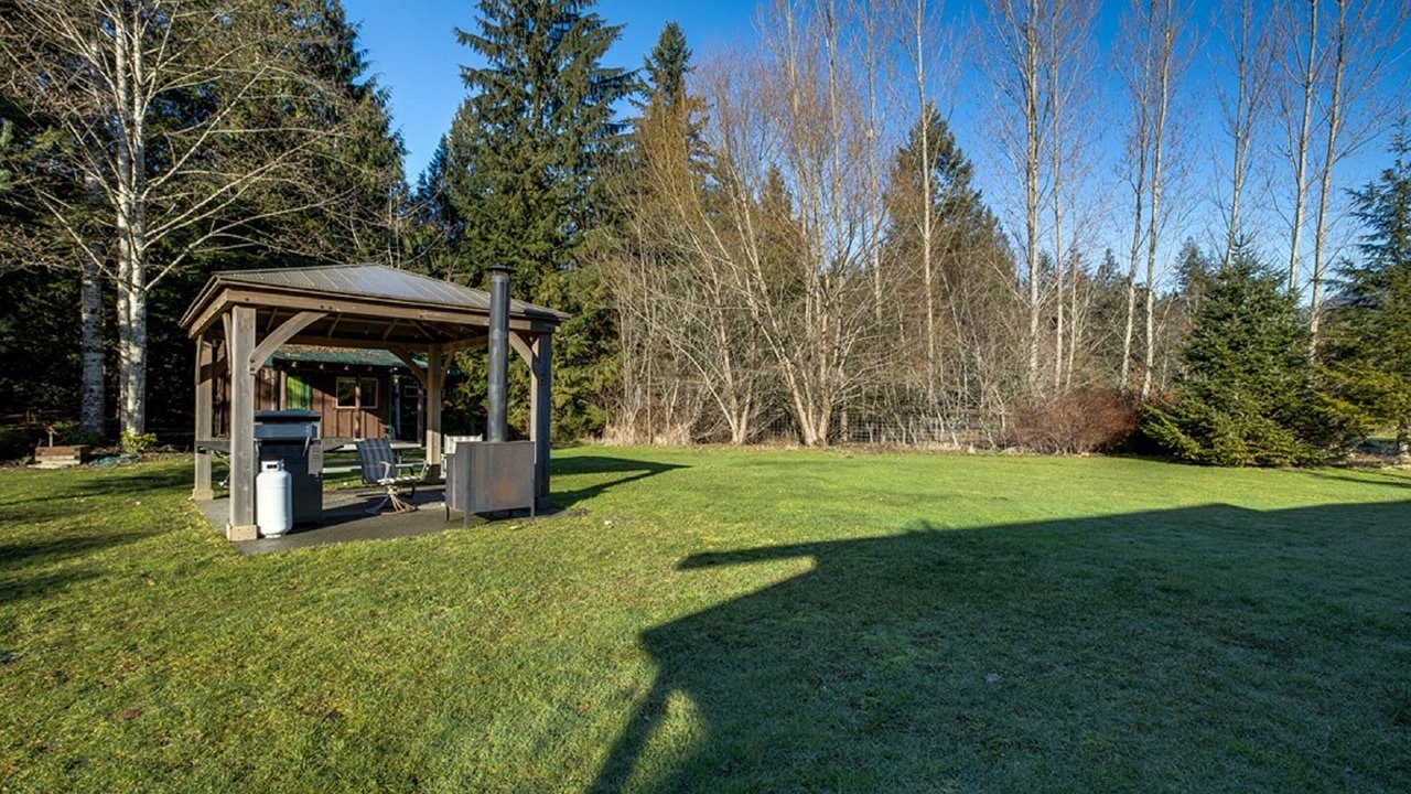 Photo of Outdoor in Maple Falls