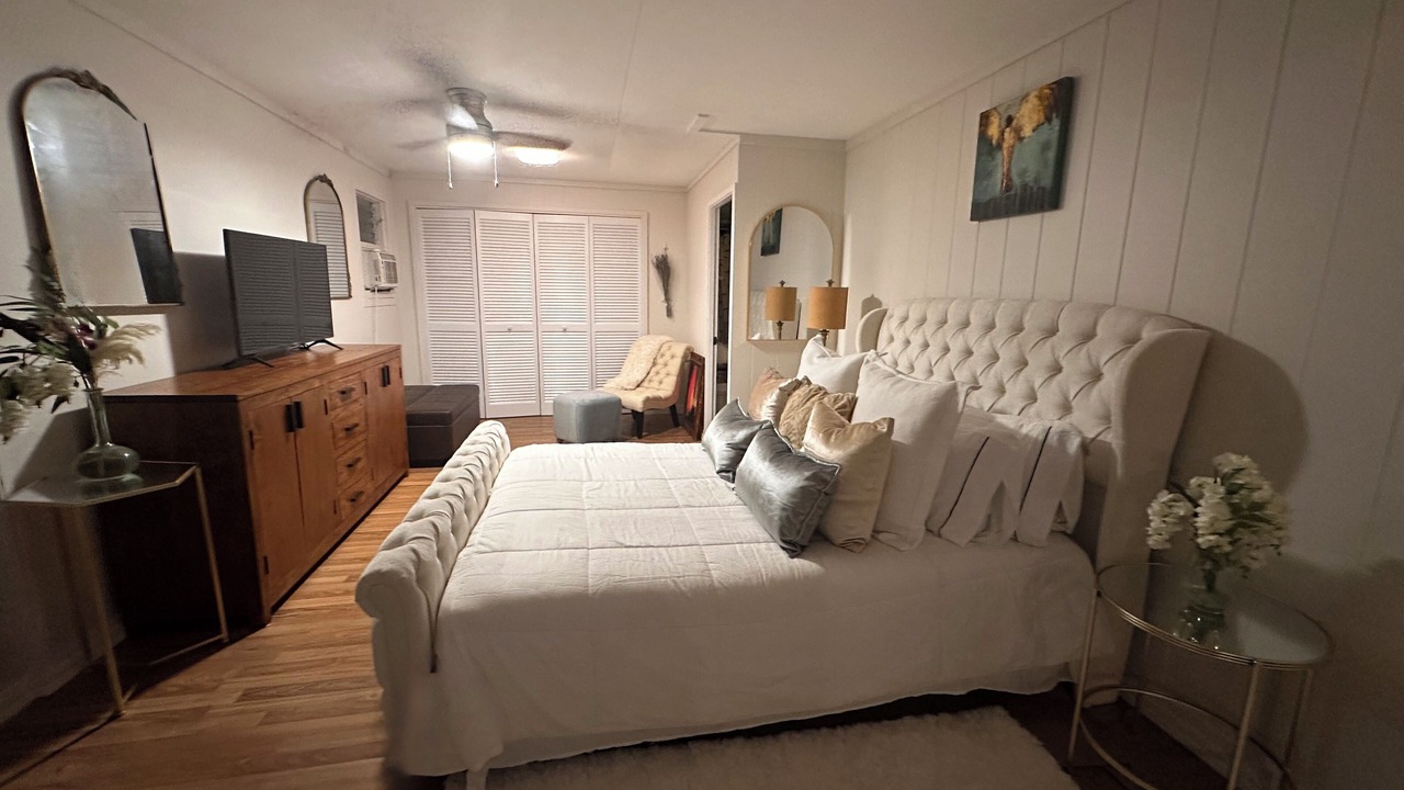 Photo of Bedroom in Lanikai