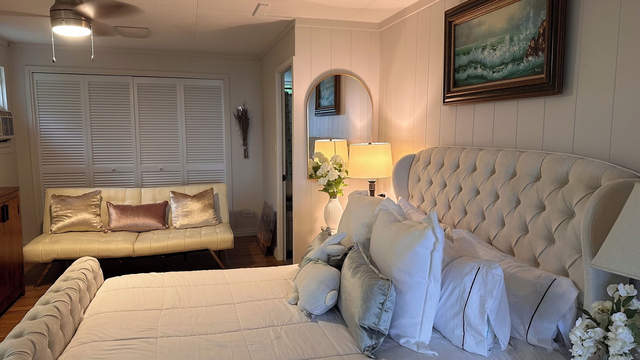 Photo of Bedroom in Lanikai