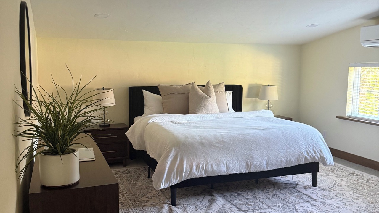 Photo of Others in Castle Rock