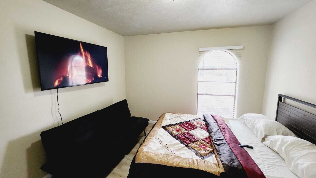 Photo of Bedroom in The Colony