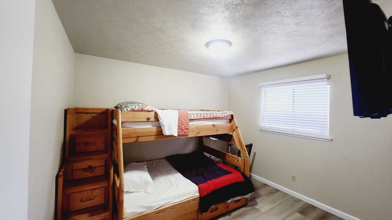 Photo of Bedroom in The Colony