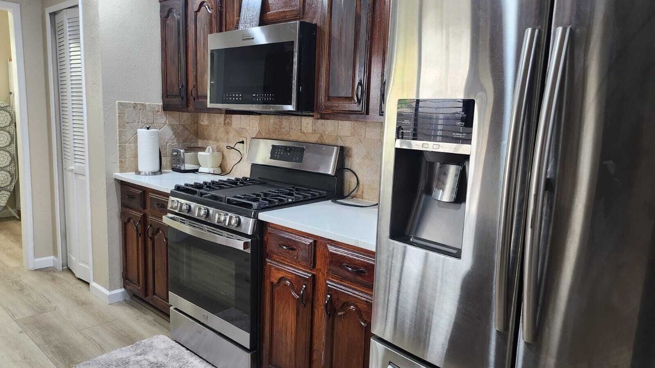 Photo of Kitchen in The Colony