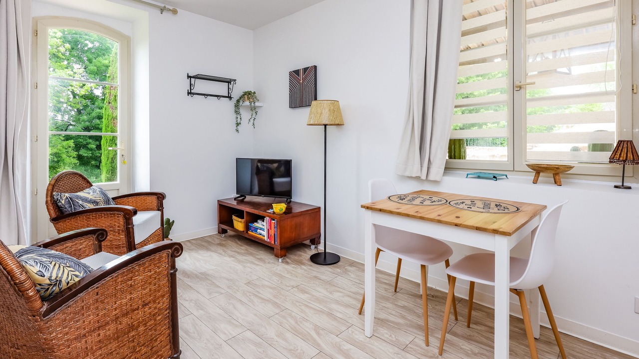 Photo of Livingroom in Cahuzac-sur-Vere