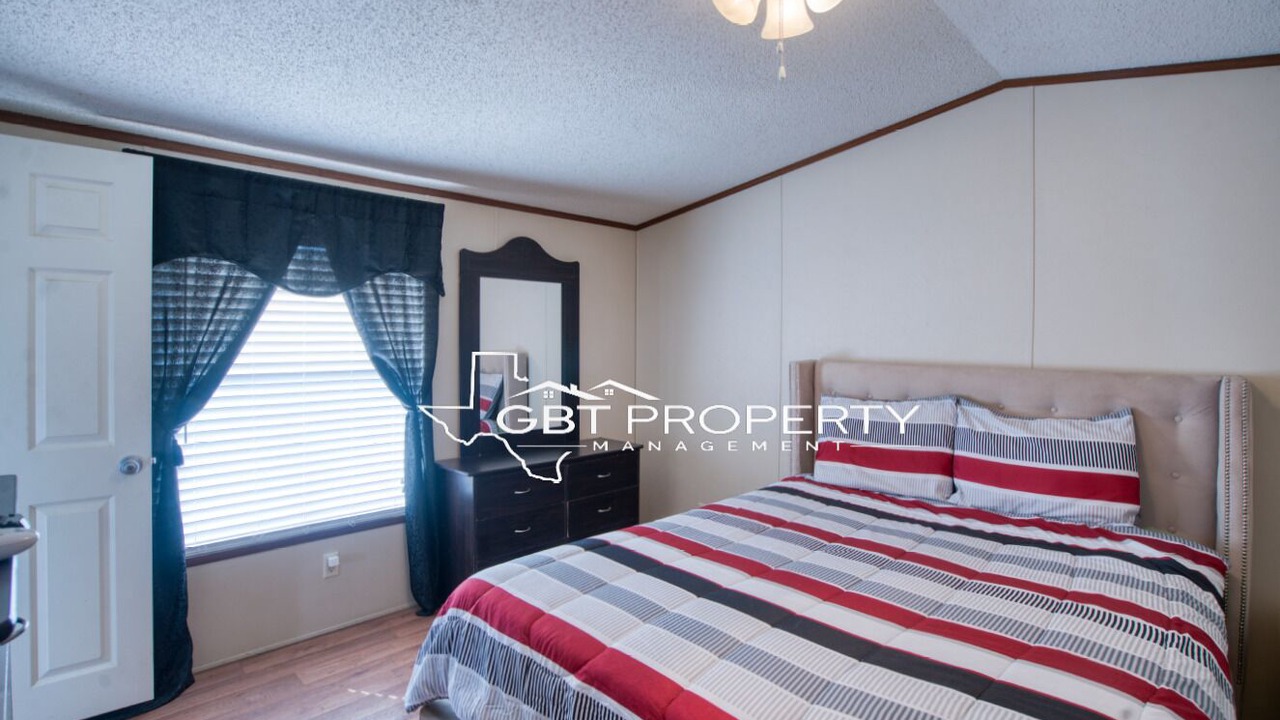 Photo of Bedroom in Pecos