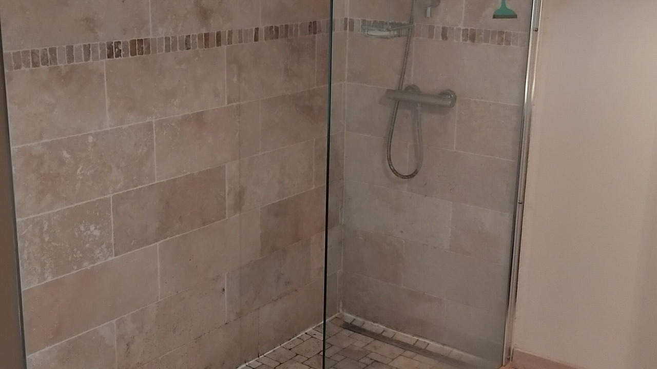 Photo of Bathroom in Vigoulet-Auzil