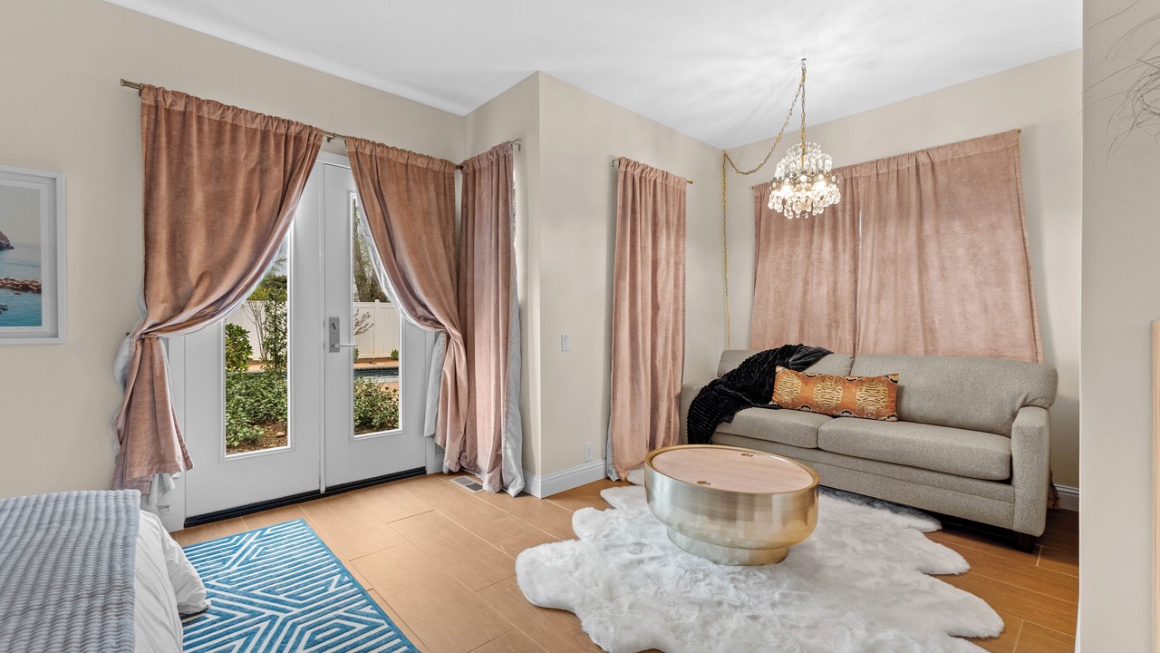 Photo of Livingroom in Sunset