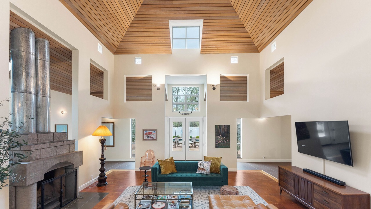 Photo of Livingroom in Sunset