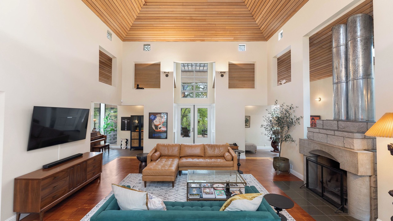 Photo of Livingroom in Sunset