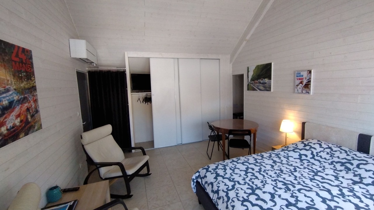 Photo of Bedroom in Roeze-sur-Sarthe