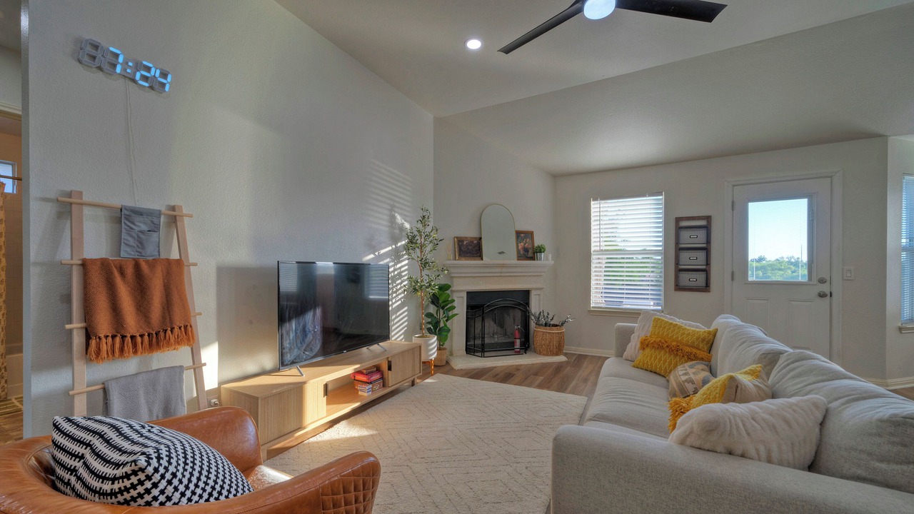 Photo of Livingroom in Round Rock
