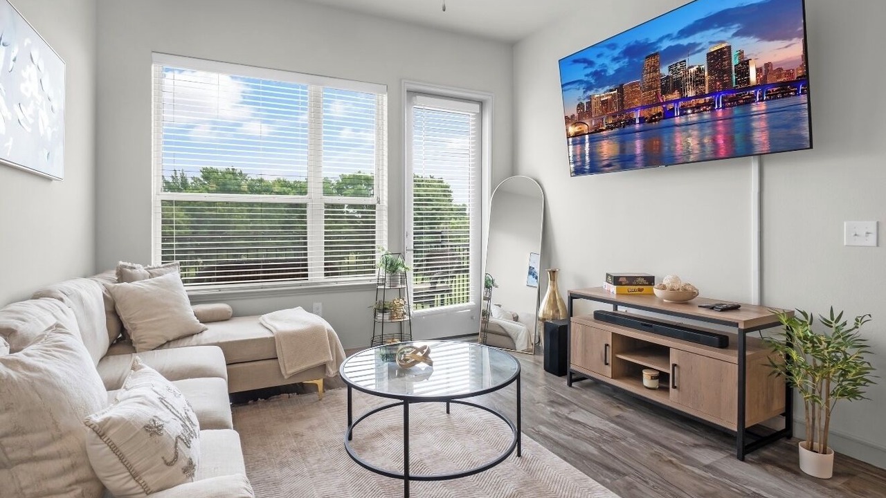 Photo of Livingroom in Cedars
