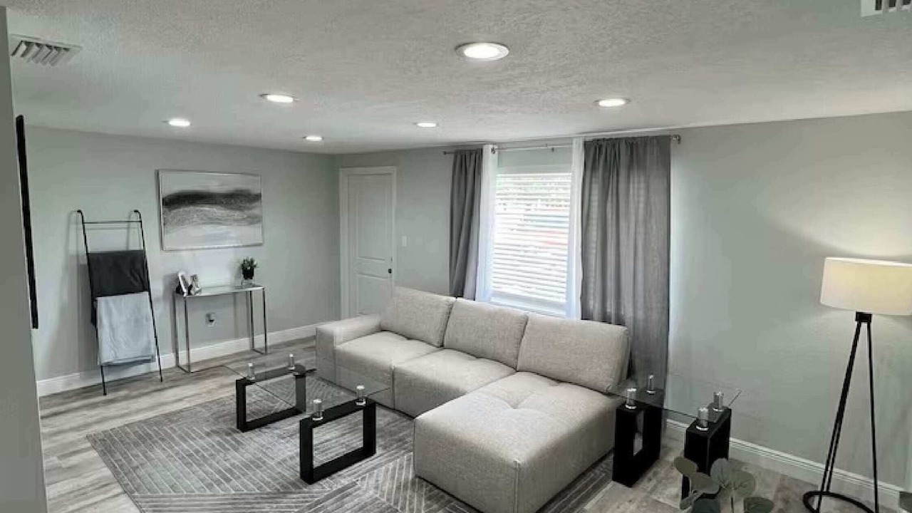 Photo of Livingroom in Bayonet Point