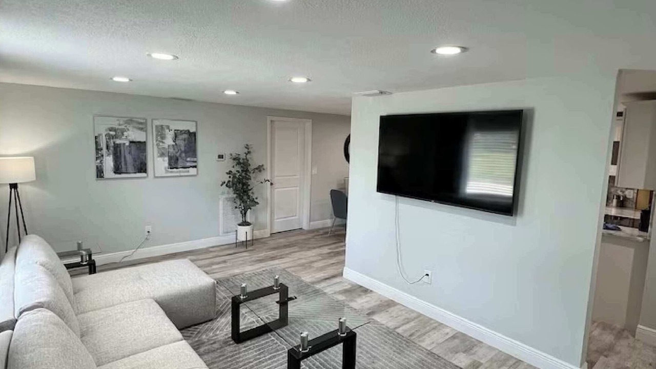 Photo of Livingroom in Bayonet Point