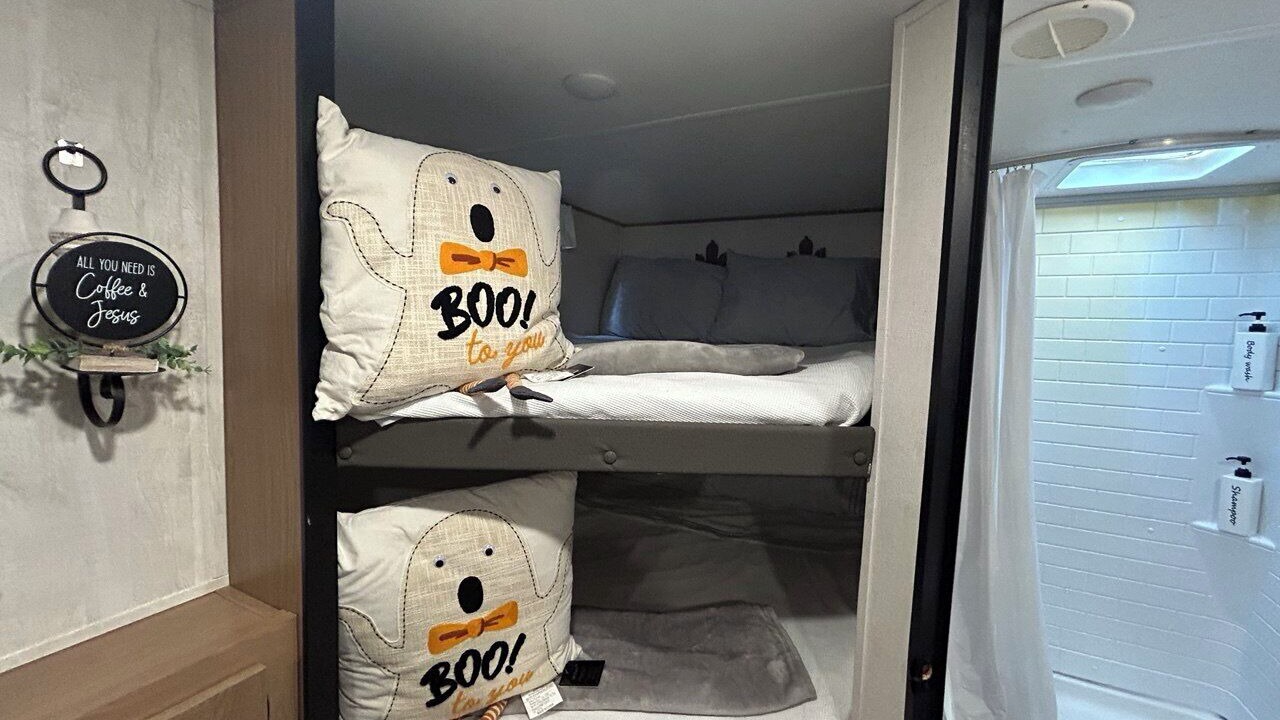 Photo of Bedroom in Fellowship