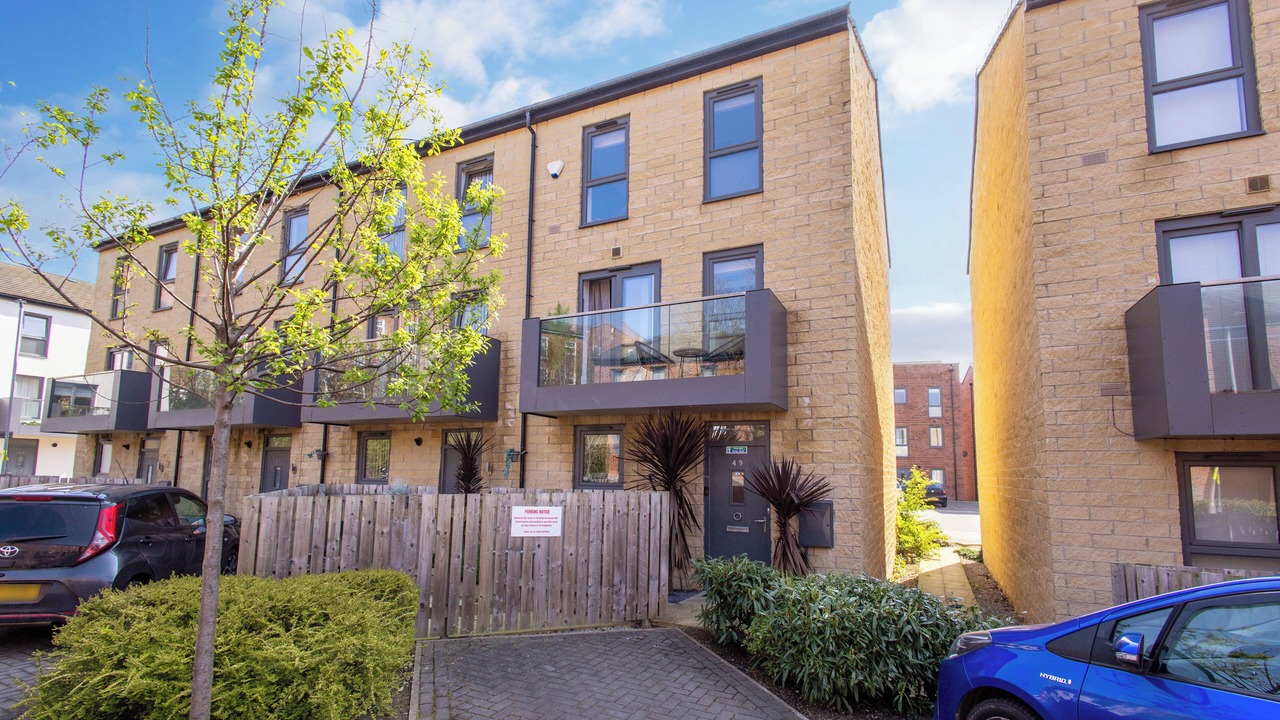 Photo of Outdoor in Wakefield