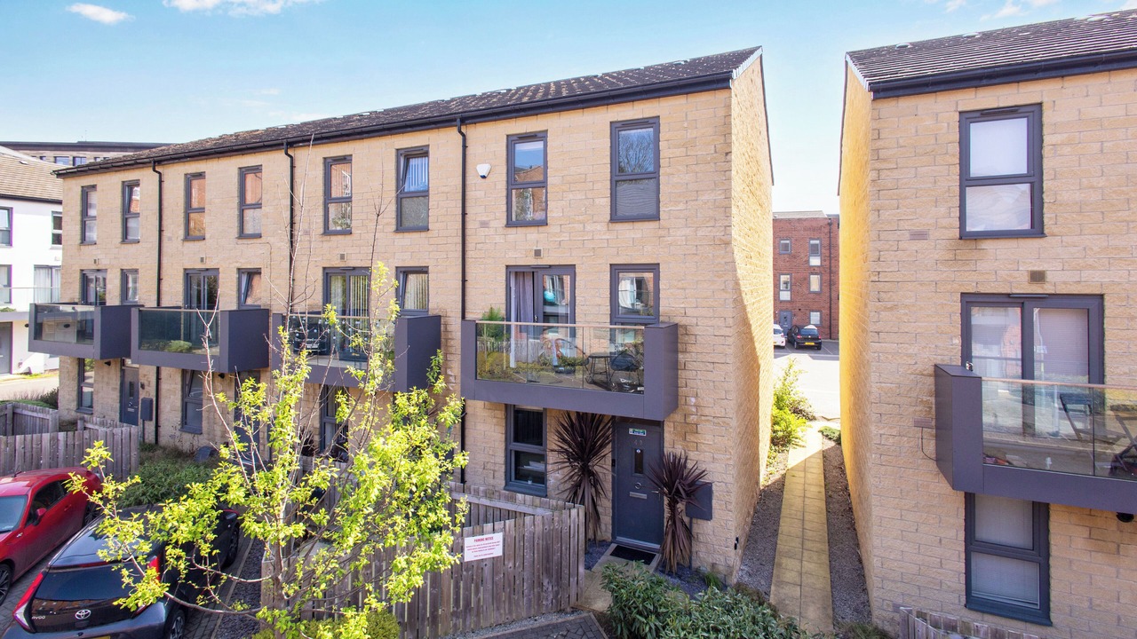 Photo of Outdoor in Wakefield