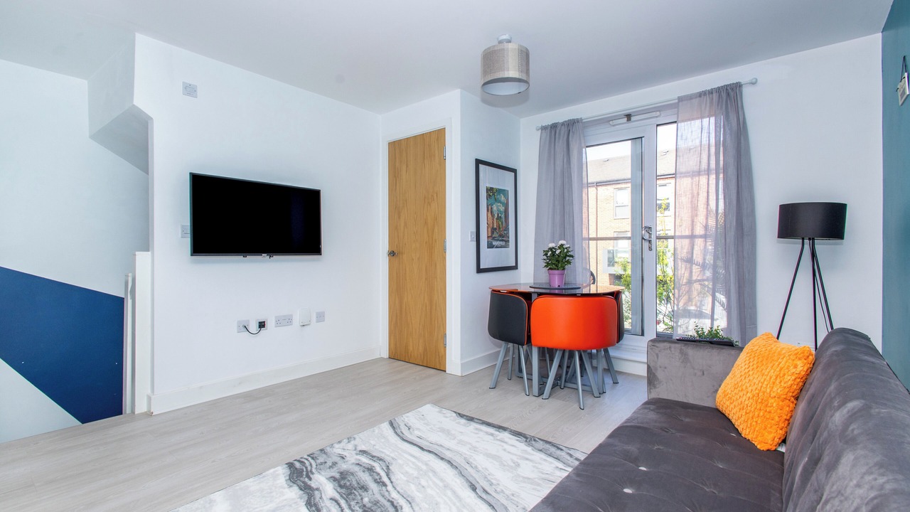 Photo of Livingroom in Wakefield