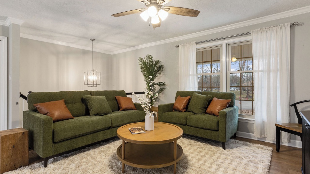Photo of Livingroom in Jeffersonville
