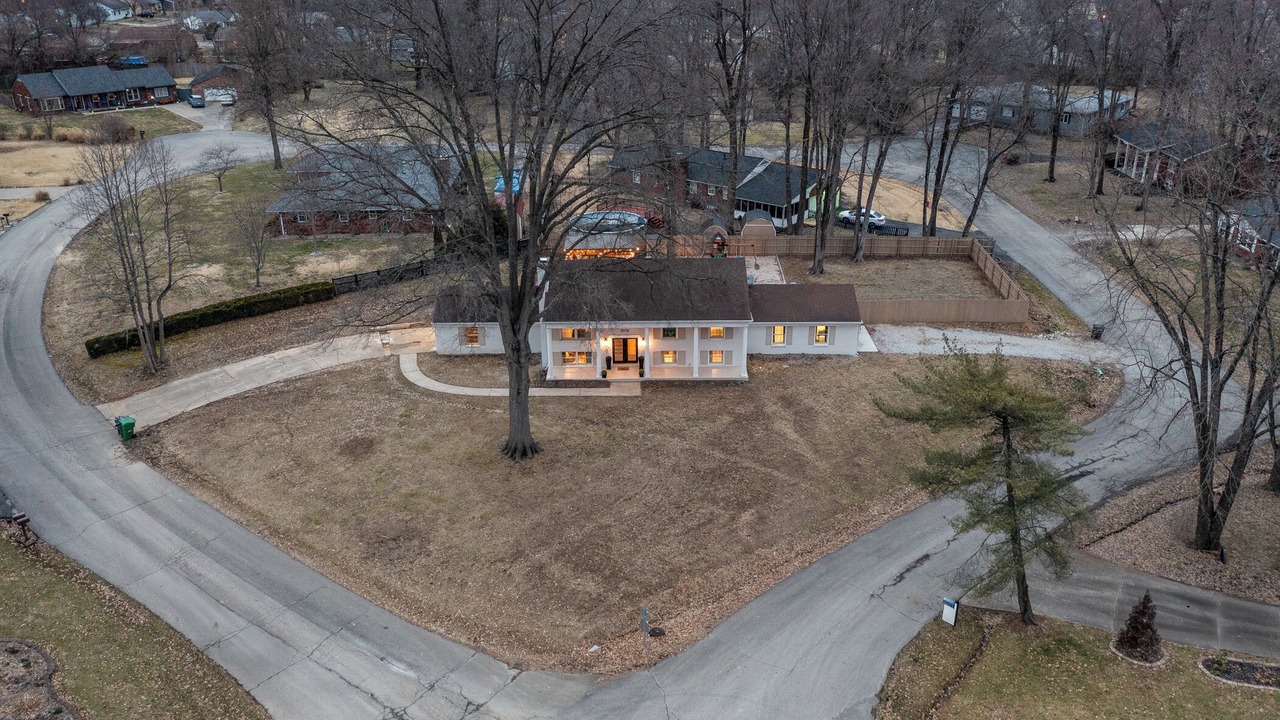 Photo of Outdoor in Jeffersonville
