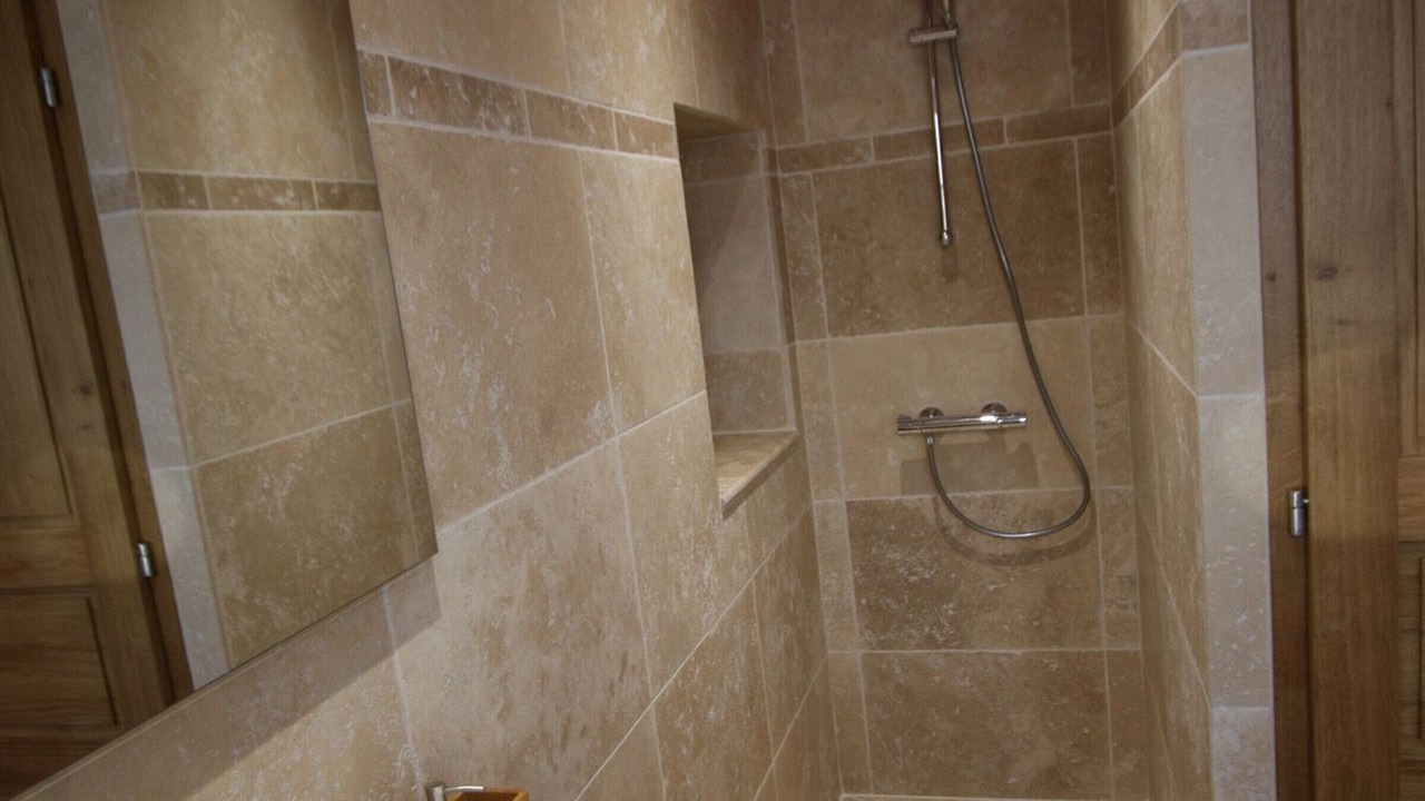 Photo of Bathroom in Removille