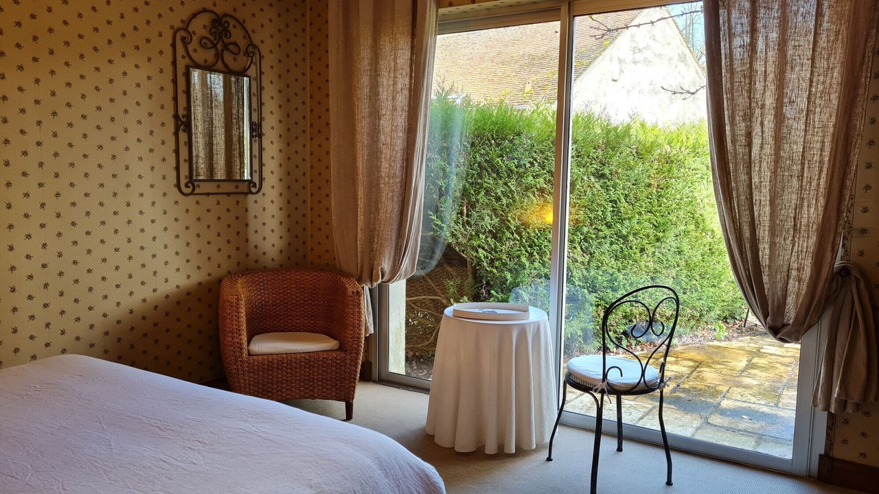 Photo of Bedroom in Saint-Martin-d'Abbat