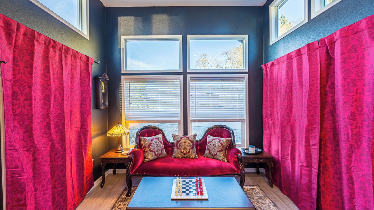 Photo of Livingroom in Forks