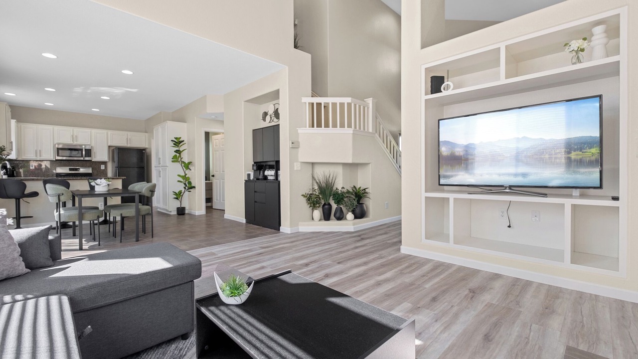 Photo of Livingroom in Southwest Santa Rosa