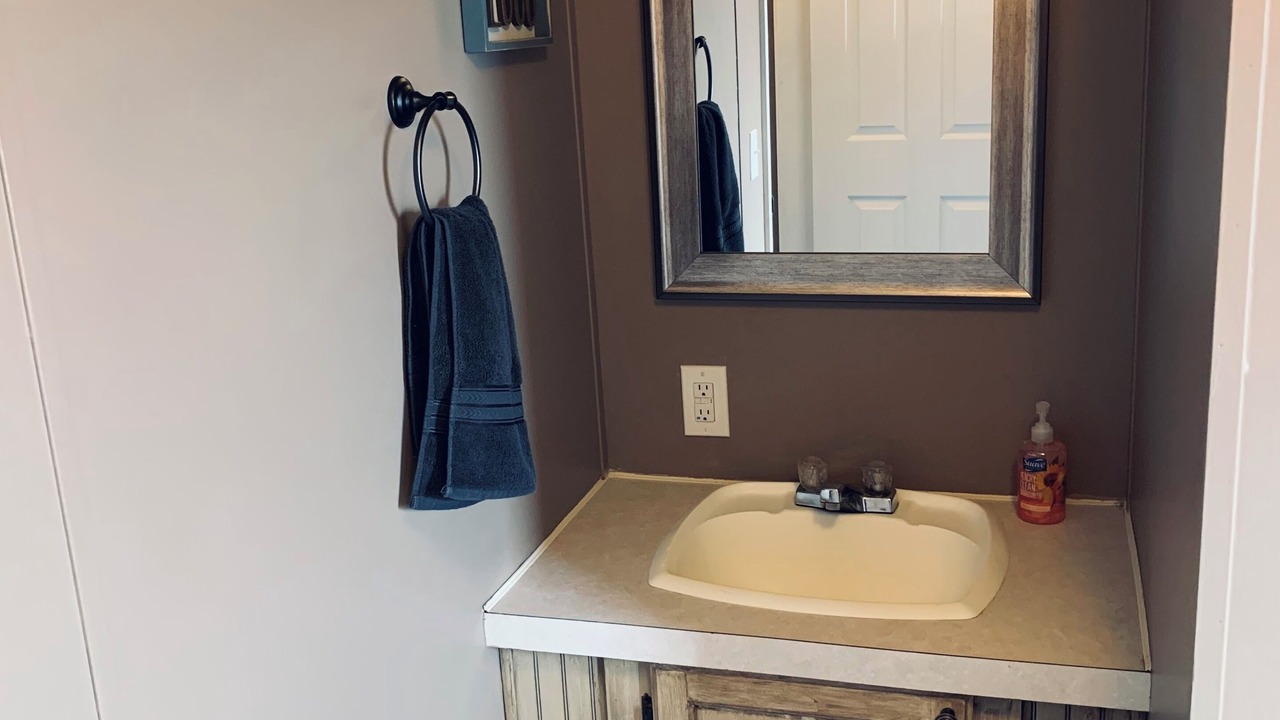 Photo of Bathroom in Marshall