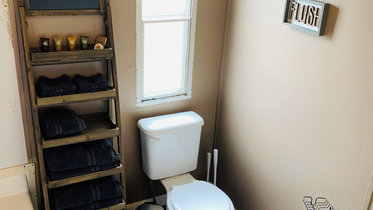 Photo of Bathroom in Marshall