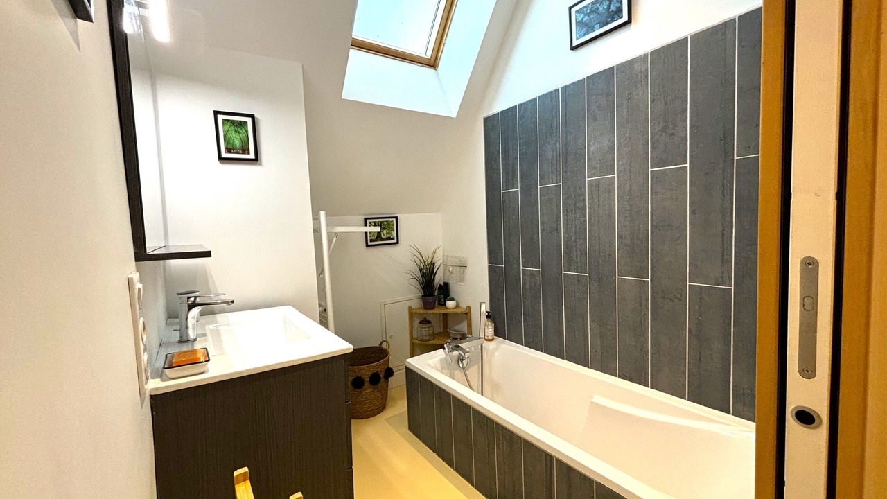 Photo of Bathroom in Castels