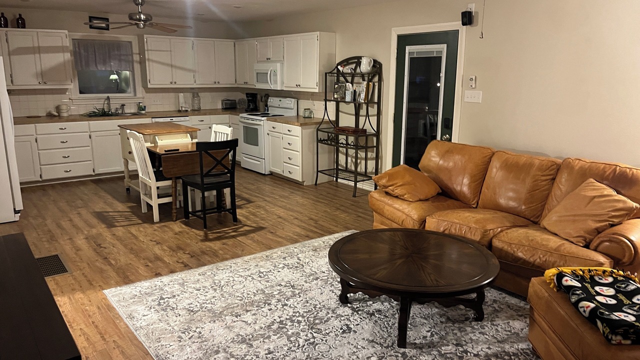 Photo of Livingroom in Mineola