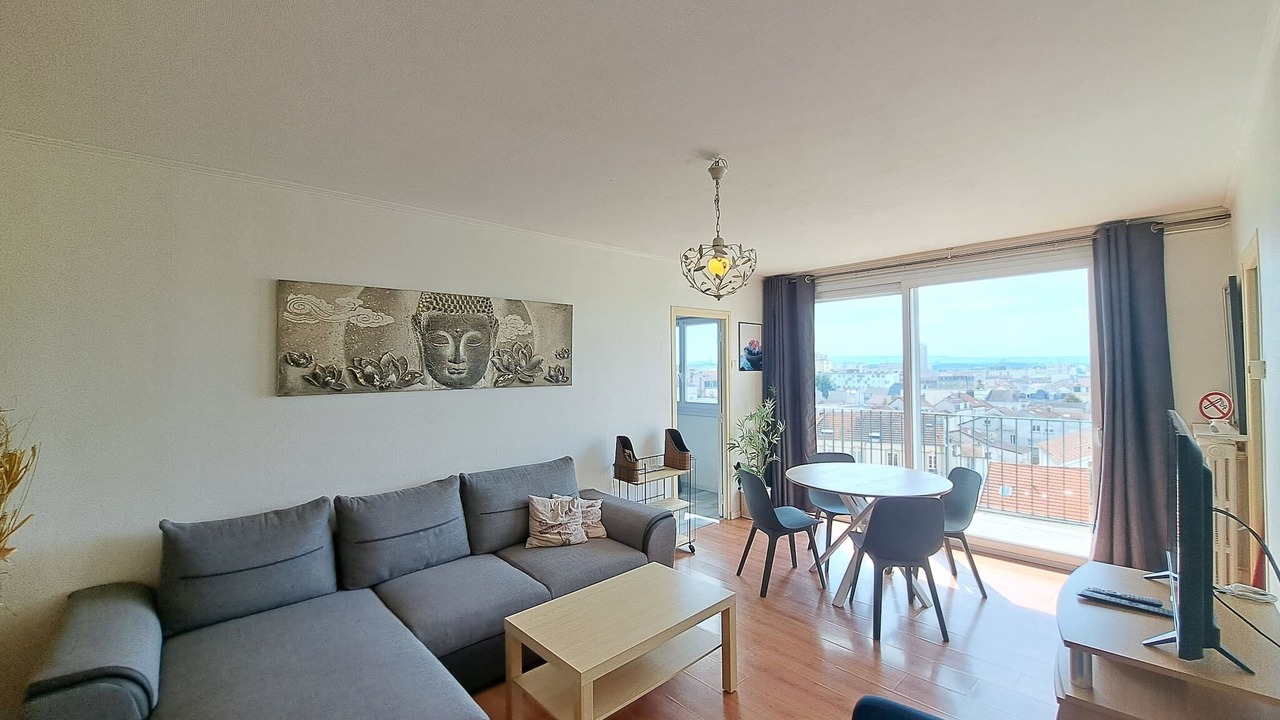 Photo of Livingroom in Laon Sud