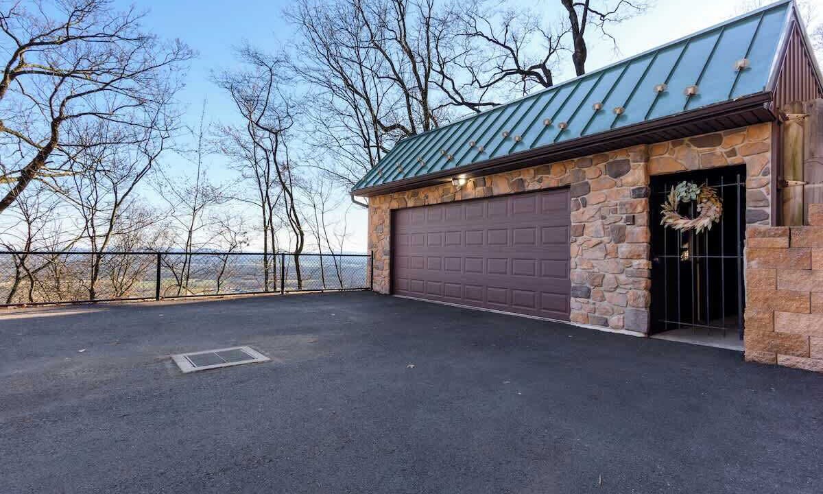 Photo of Outdoor in Enola