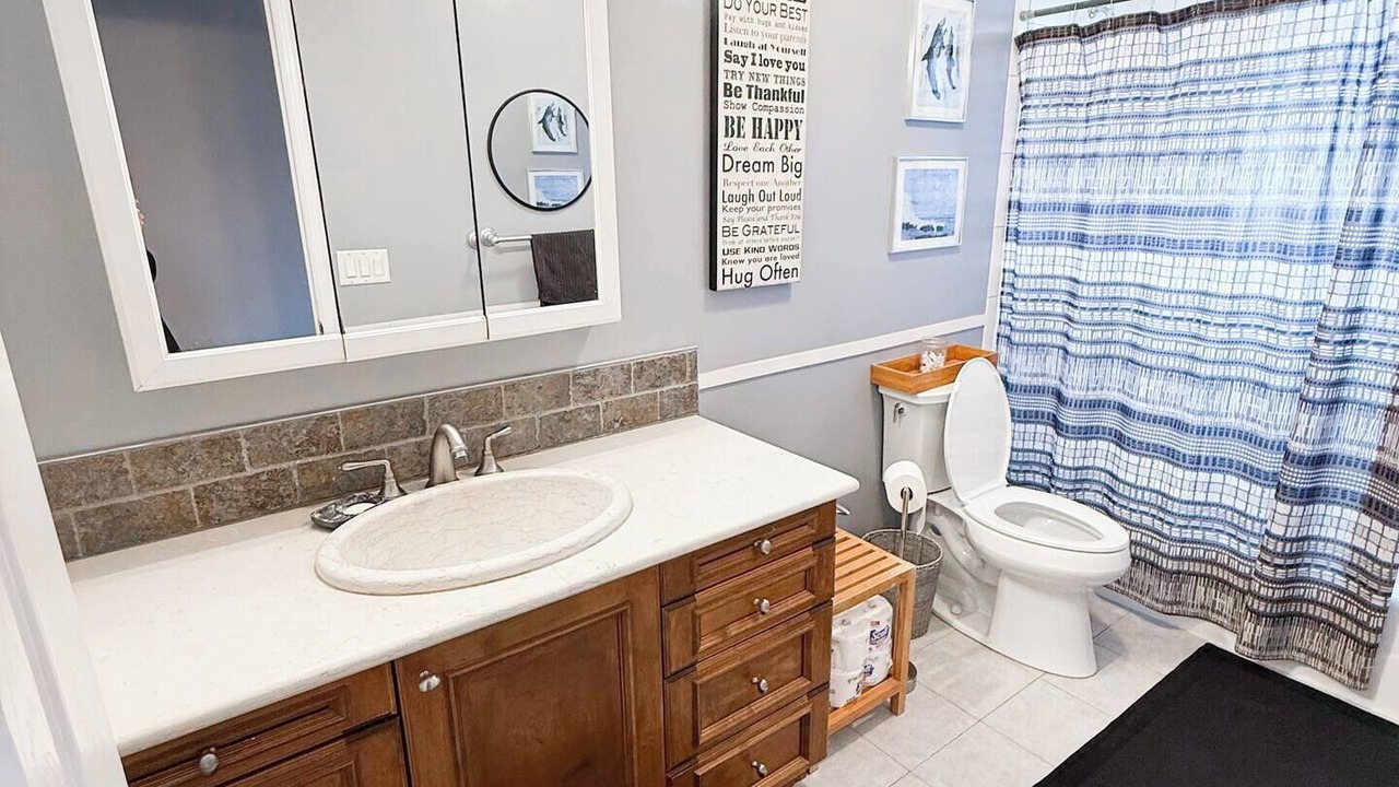 Photo of Bathroom in Lake Ronkonkoma