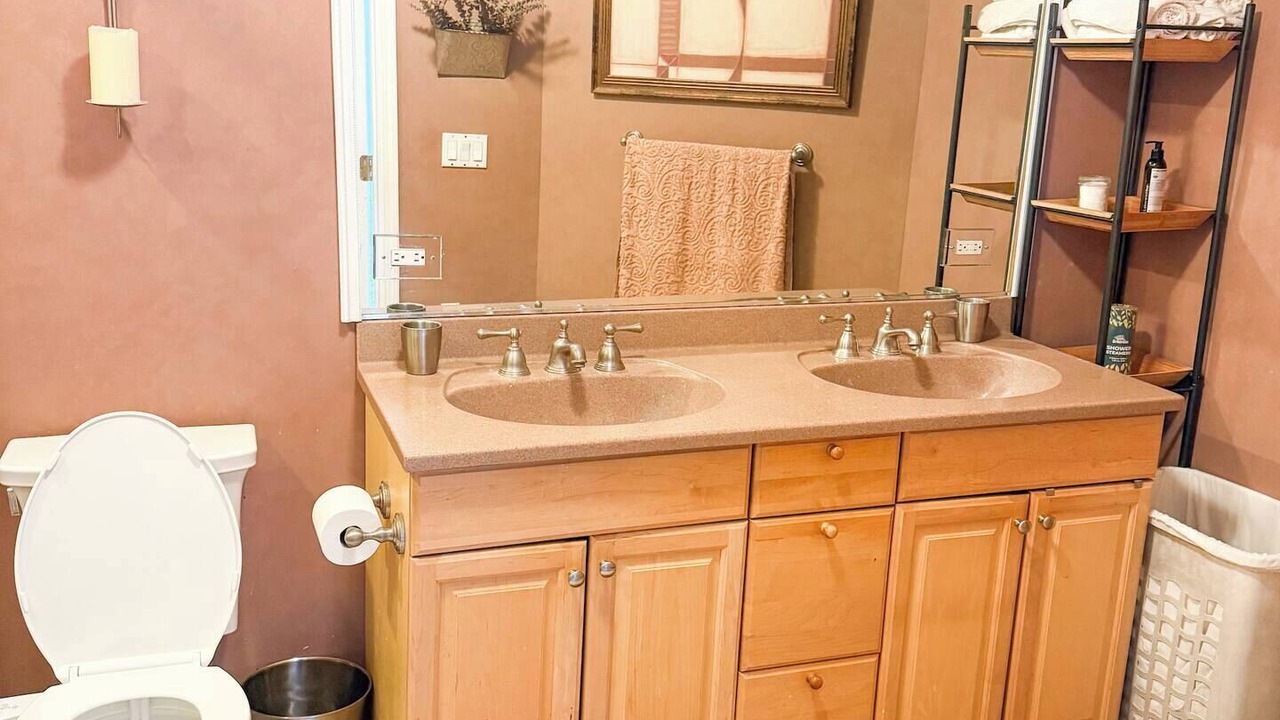 Photo of Bathroom in Lake Ronkonkoma