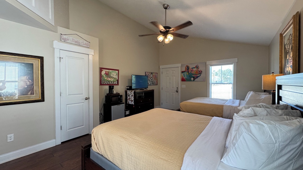Photo of Bedroom in Elizabethtown