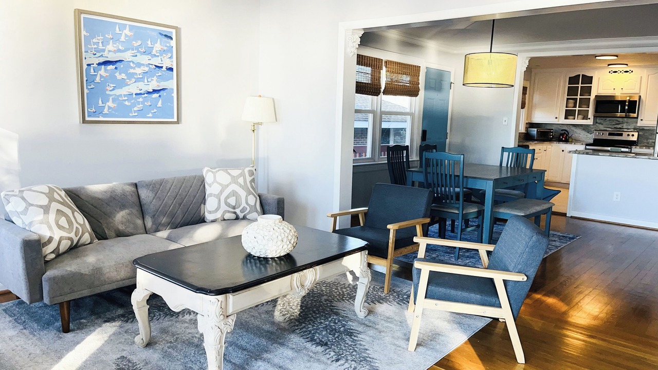 Photo of Livingroom in Willoughby Spit