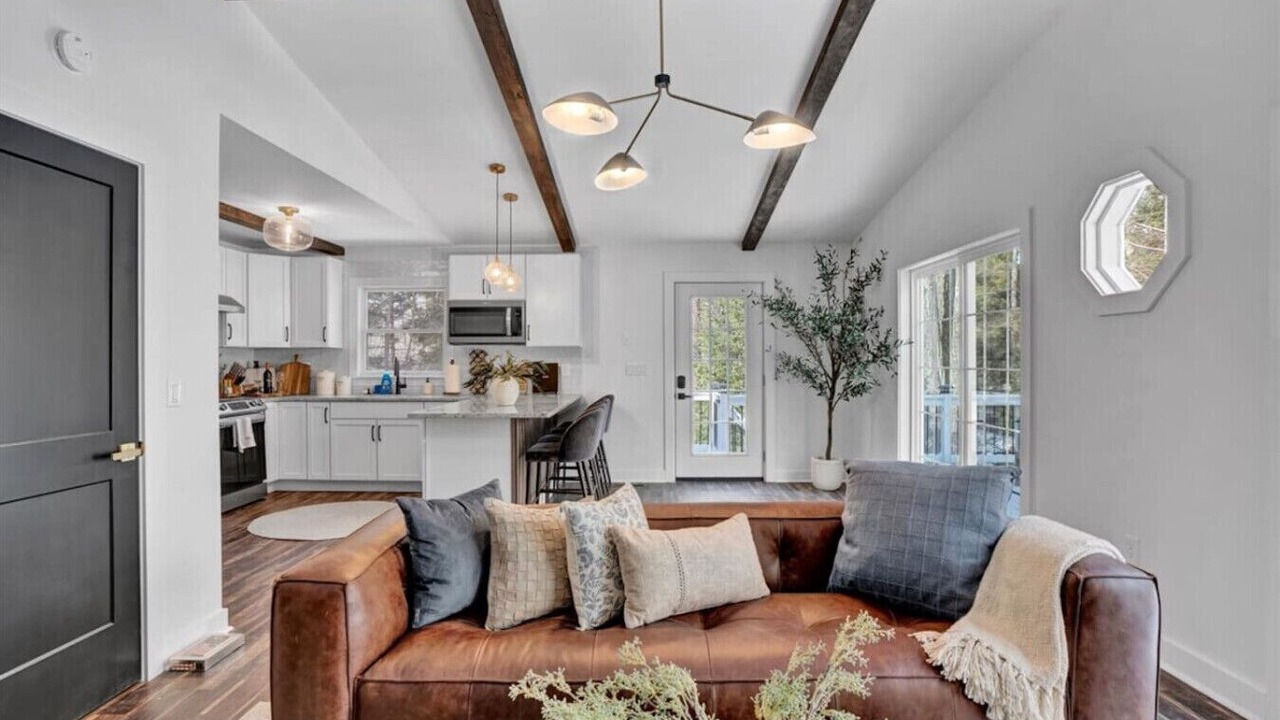 Photo of Livingroom in Pocono Summit