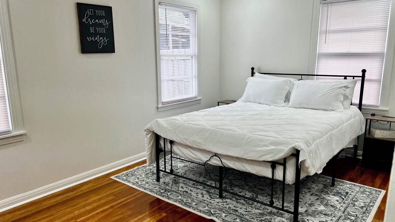 Photo of Bedroom in Lake Charles