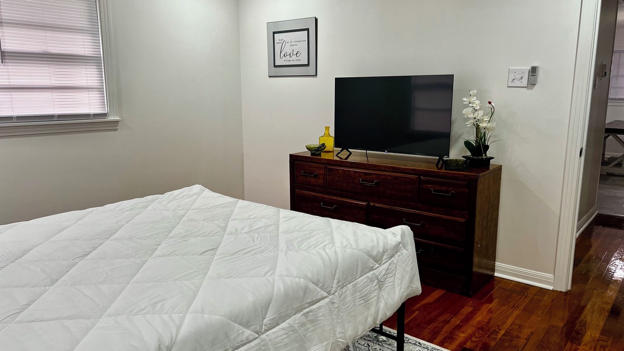 Photo of Bedroom in Lake Charles