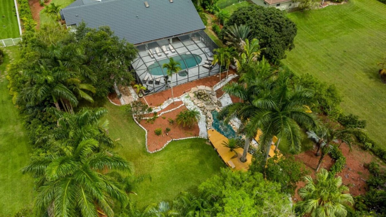 Photo of Outdoor in Plantation