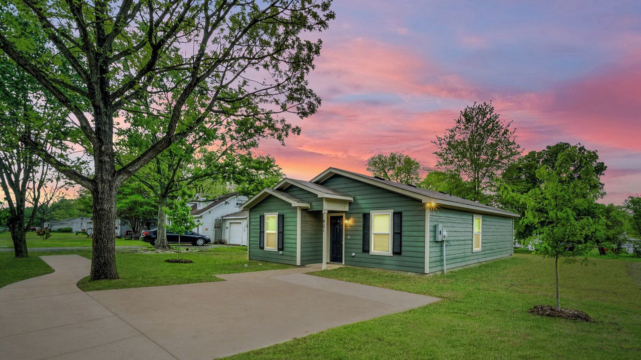 Photo of Outdoor in Bonham