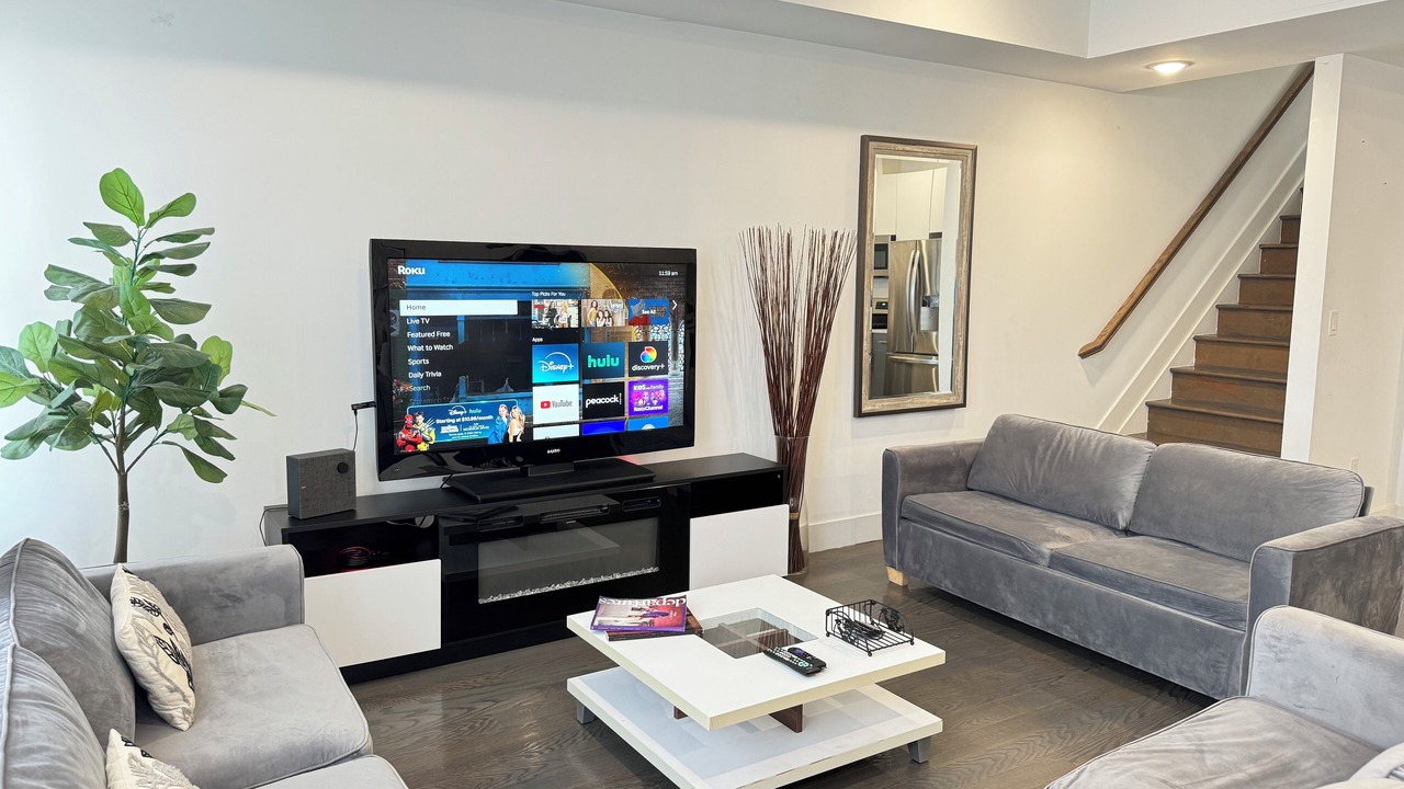 Photo of Livingroom in Communipaw