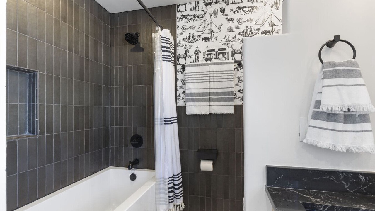 Photo of Bathroom in Alpine