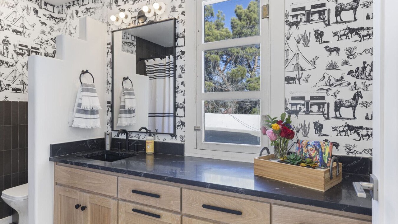 Photo of Bathroom in Alpine