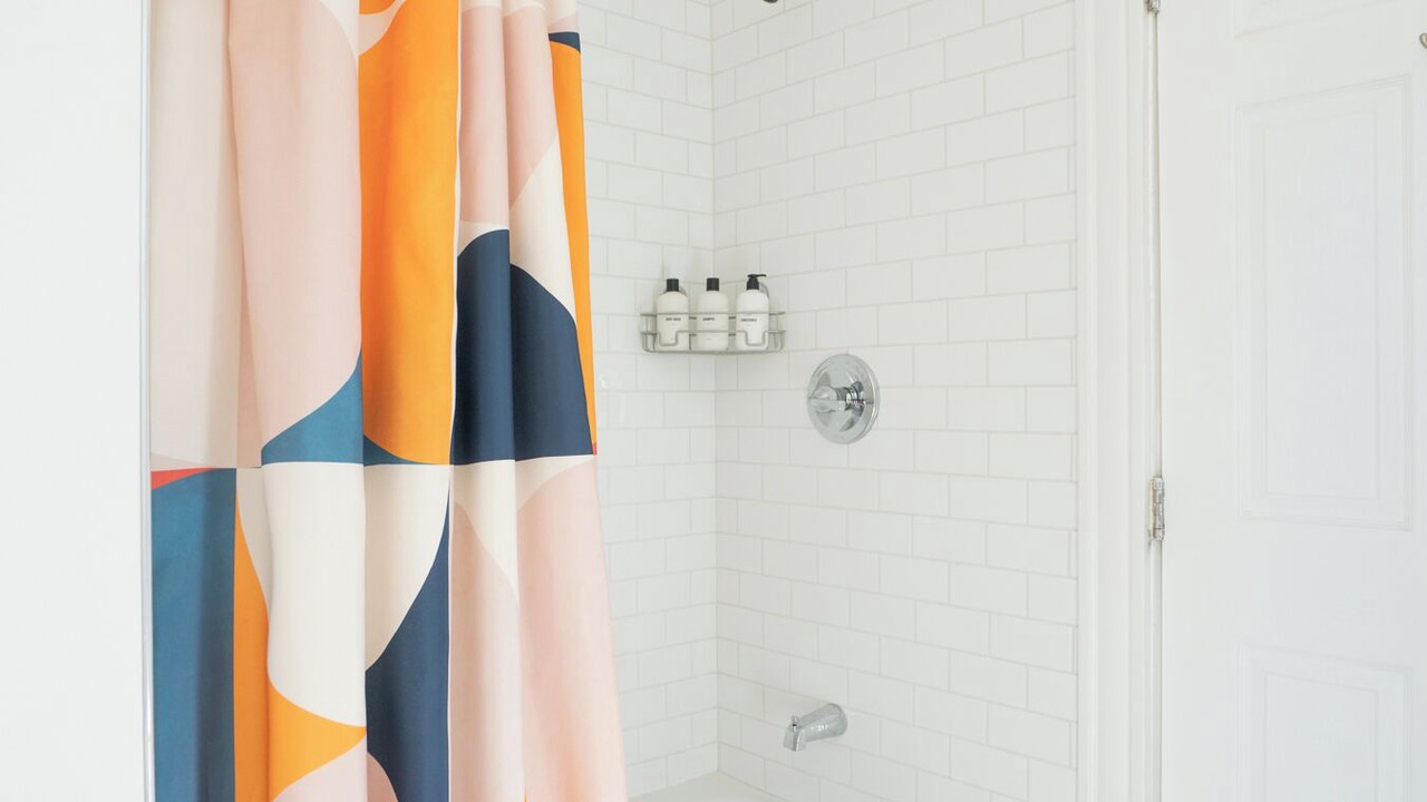 Photo of Bathroom in Newburgh