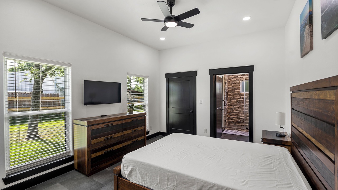 Photo of Bedroom in Somerville