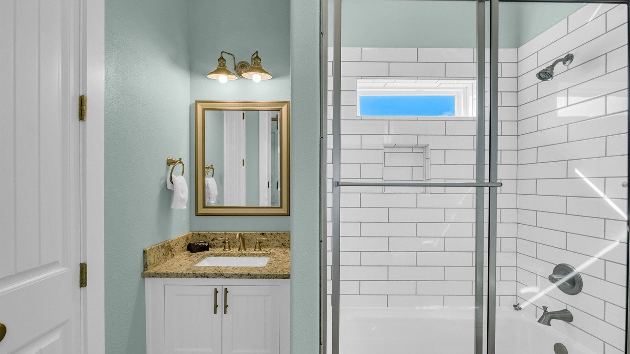 Photo of Bathroom in Port Bolivar
