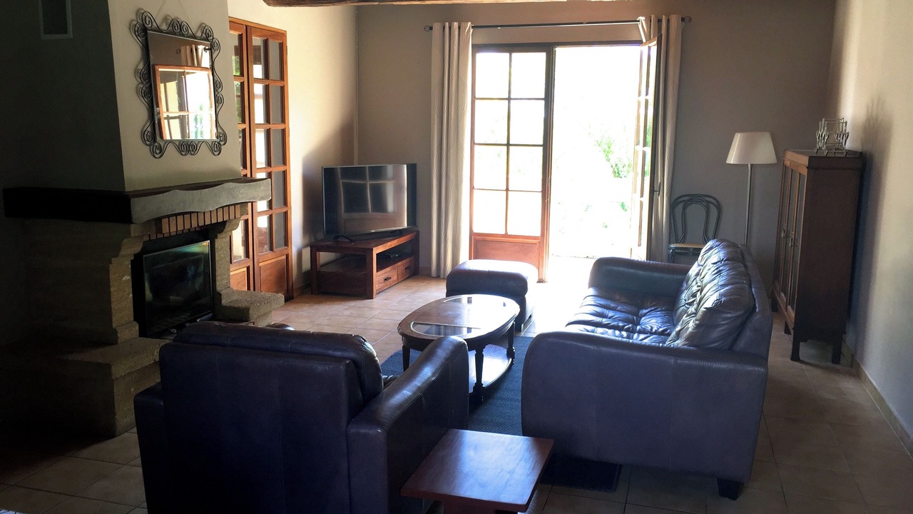 Photo of Livingroom in Courrensan